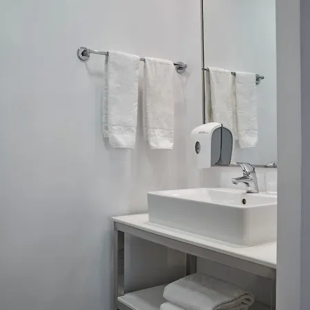 Epsilon 4* Фалираки